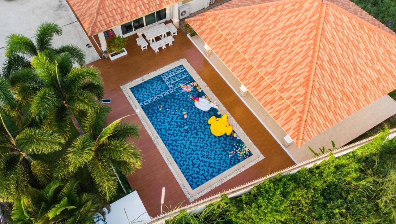 The Legacy Huahin Pool Villa Екстериор снимка