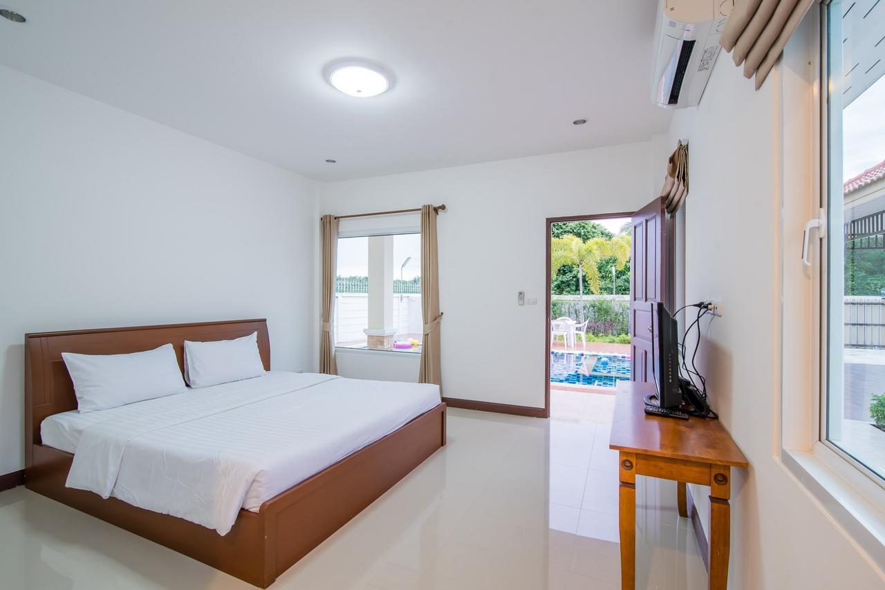 The Legacy Huahin Pool Villa Екстериор снимка