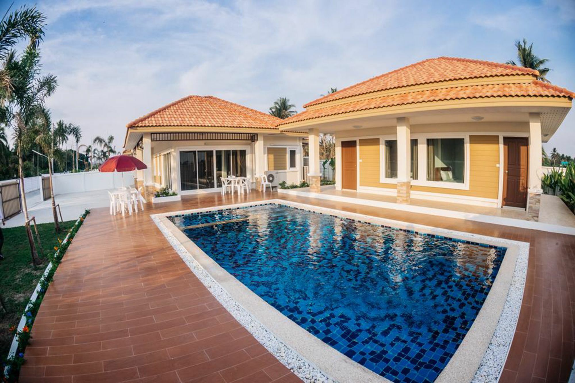 The Legacy Huahin Pool Villa Екстериор снимка